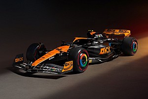 週末限定値下げ F1 マクラーレン パーカー マクラーレン、鈴鹿で特別カラーリングを採用！ シンガポール