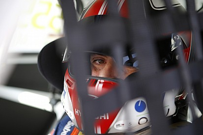 Michelisz elégedett, de érdekes futama volt Barcelonában