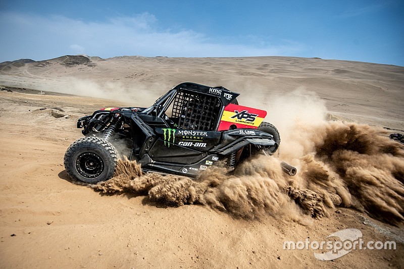 Farres gana la tercera de SxS, pero Chaleco López se mantiene al frente