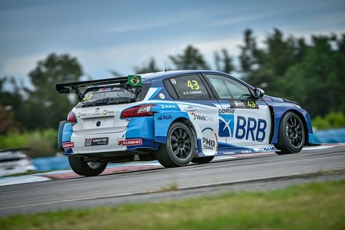 TCR South America: Pedro Cardoso domina 1ª corrida da final de ponta a ponta e lidera campeonato