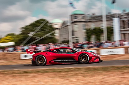 Первый суперкар Brabham в действии: фото и видео