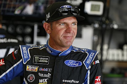 Clint Bowyer leads first practice at Sonoma as Ford sweeps top three