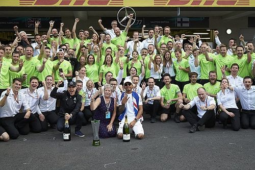 Por qu&eacute; los t&iacute;tulos de Mercedes en 2017 han sido su mayor logro