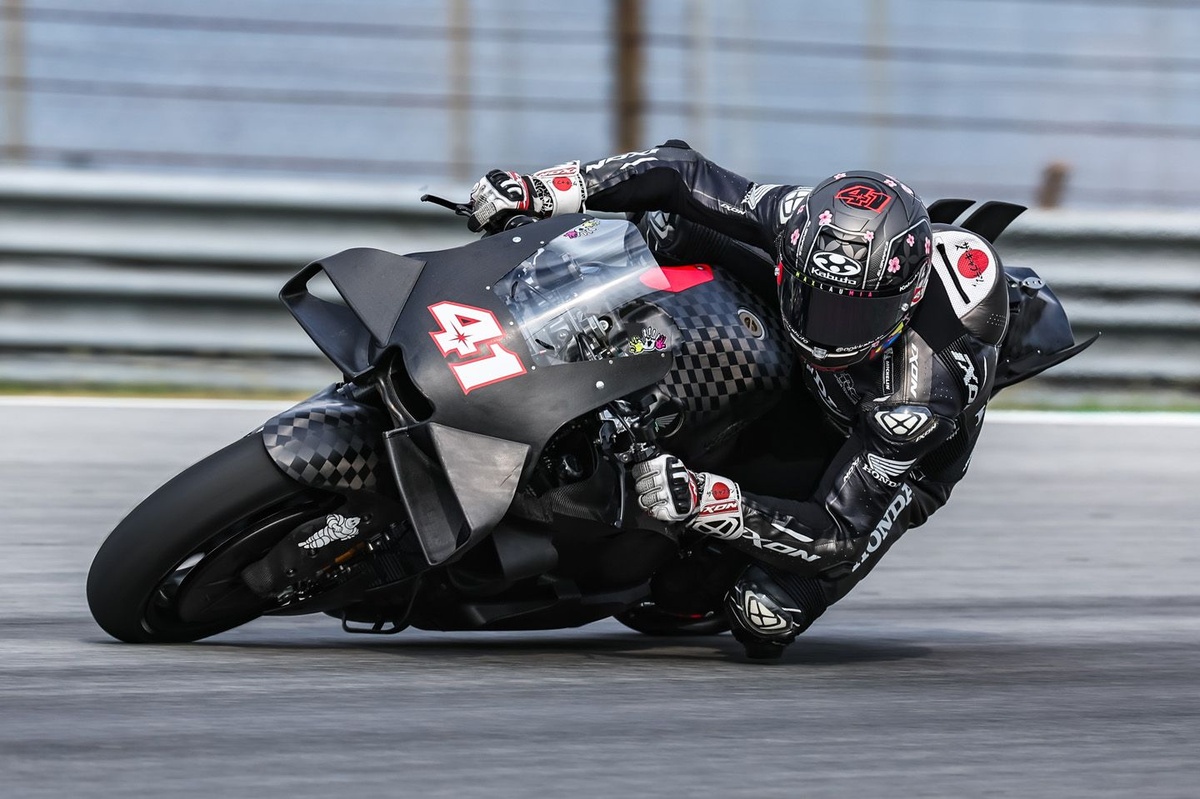 Honda побеждает в гонке MotoGP в Сепанге Shakedown, а Алейш Эспаргаро идет быстрее всех Honda побеждает в гонке MotoGP в Сепанге Shakedown, а Алейш Эспаргаро идет быстрее всех