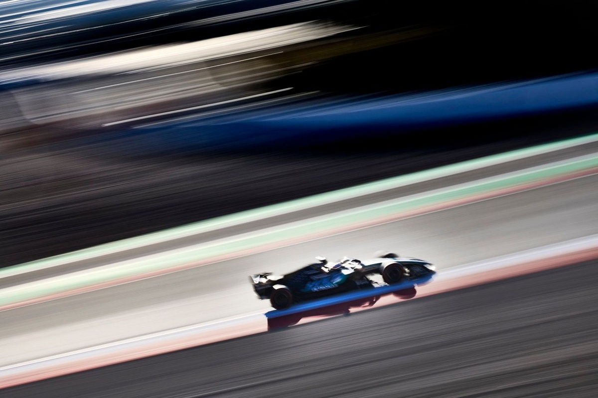 "Des échecs rapides", "triste" : la nouvelle gestion de l'énergie en F1 divise