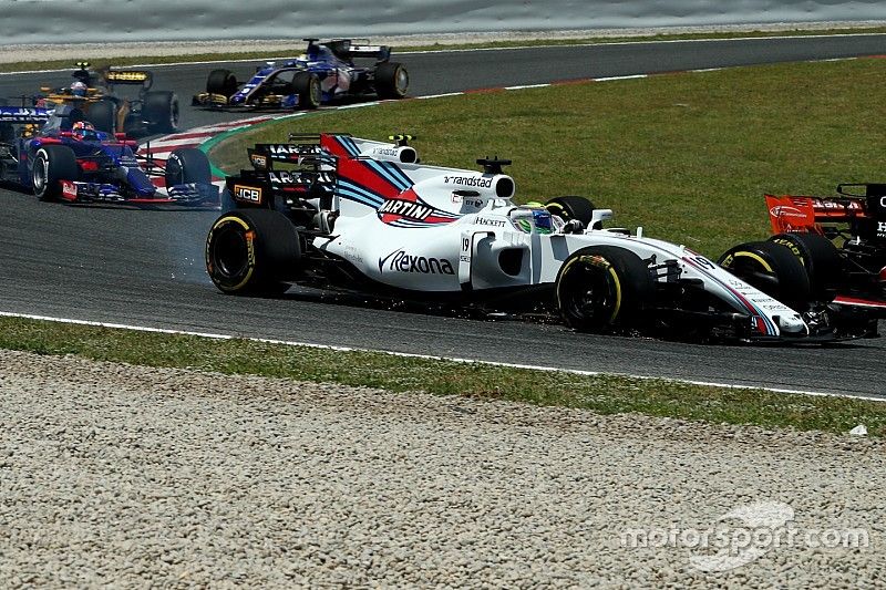 Felipe Massa, Williams FW40, pinchazo en la arrancada