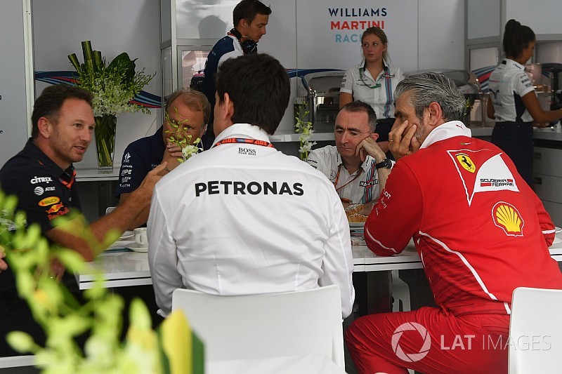 F1车队希望从自由传媒关键会议获得“明确方向
