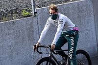 Vettel "no est&aacute; preocupado" por su futuro en Aston Martin