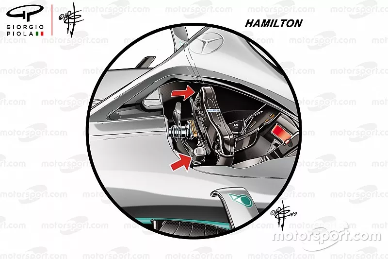 Mercedes AMG F1 W10, steering wheel Lewis Hamilton 