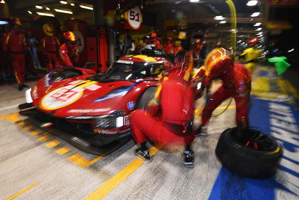 #51 Ferrari AF Corse Ferrari 499P: Alessandro Pier Guidi, James Calado, Antonio Giovinazzi