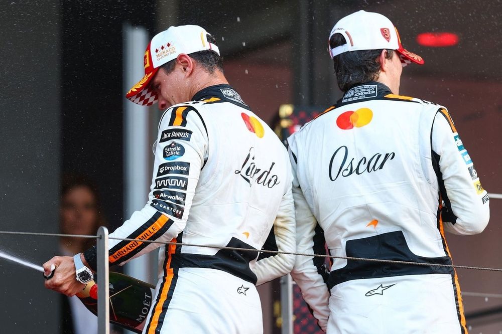 Lando Norris, McLaren, Oscar Piastri