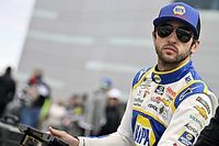 Chase Elliott gana la pole para Martinsville, Suárez en 30