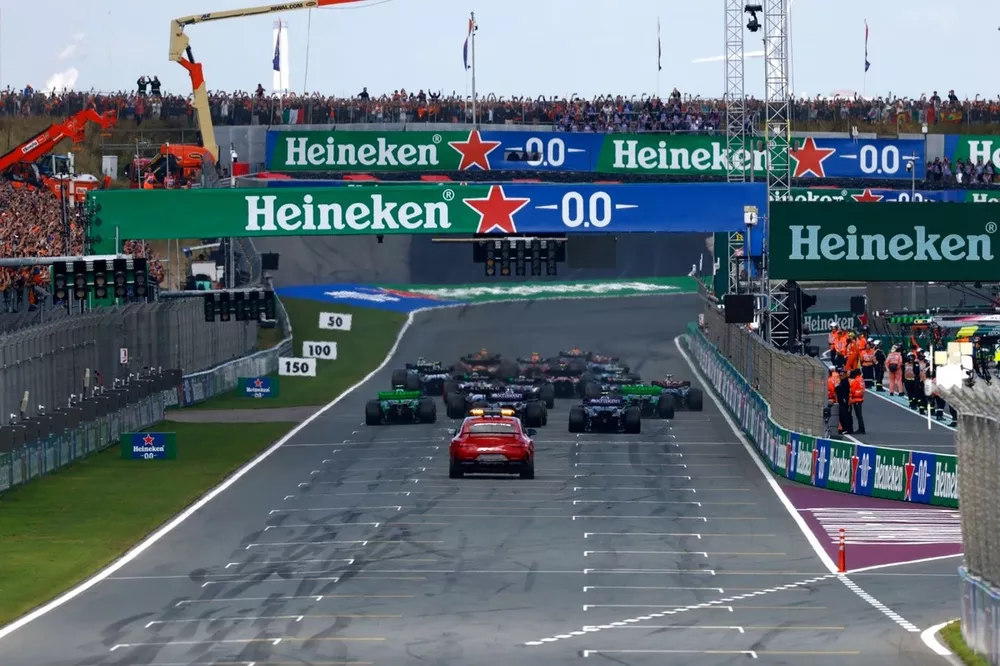 Salida en Zandvoort