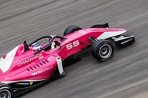 Chadwick pone las cosas en su sitio; Marta Garc&iacute;a, 6&ordf;