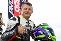 Piloto do SuperBike Brasil morre em Interlagos após forte acidente