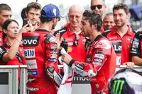 Ducati niega que haya órdenes de equipo para ayudar a Bagnaia