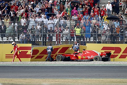 Formel 1 Hockenheim 2018: Vettel crasht in Führung liegend!