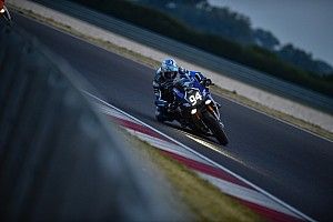 El Yamaha GMT94 de Checa gana en Eslovaquia y se pone a un punto del líder