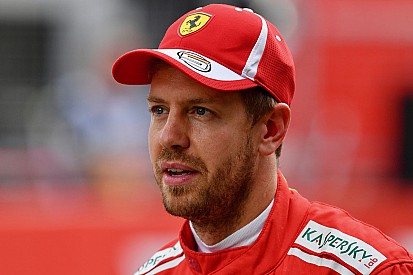 Mercedes: Vettel'in hırsı kendisine zarar veriyor