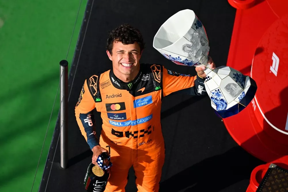 Lando Norris Extends McLaren Deal Until F1 2030 lando-norris-extends-mclaren-deal-until-f1-2030