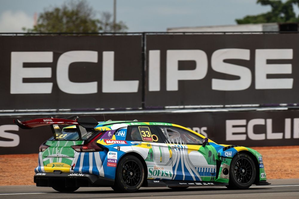 Nelsinho Piquet, Bras&iacute;lia