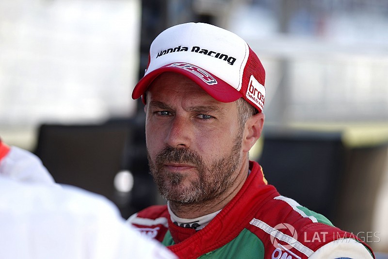 Pas remis à 100%, Monteiro reporte à nouveau son retour