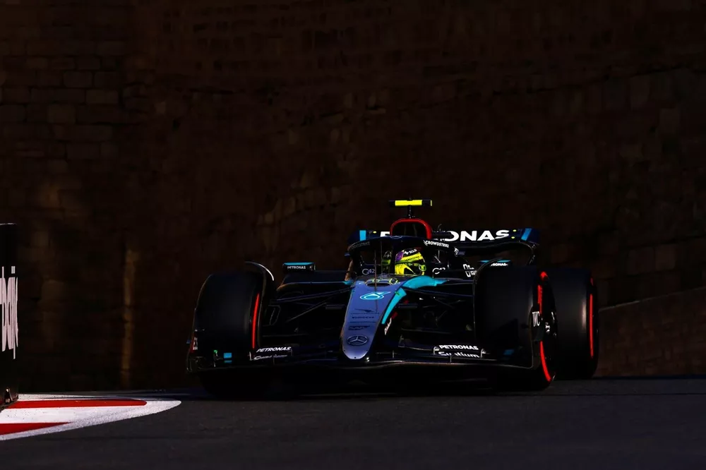 Lewis Hamilton, Mercedes F1 W15