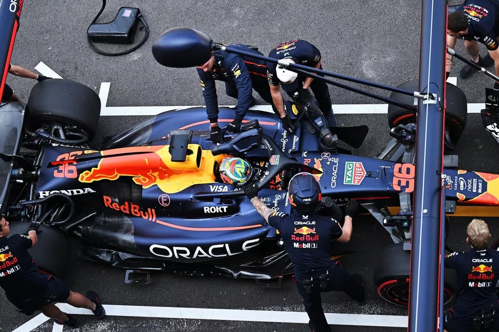 Arvid Lindblad, Red Bull Racing