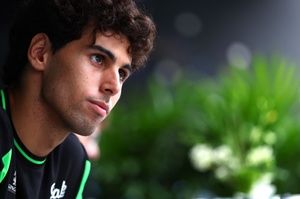 F1 - Bortoleto tem estratégia peculiar para se acostumar com Singapura: 'Dois casacos e 500 voltas'