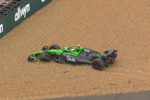 VÍDEO F1: Bortoleto roda e quebra suspensão durante treino em Silverstone