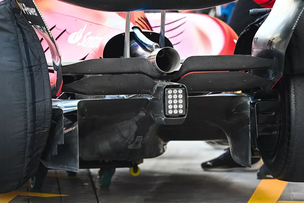 Ferrari F1-75 diffuser detail
