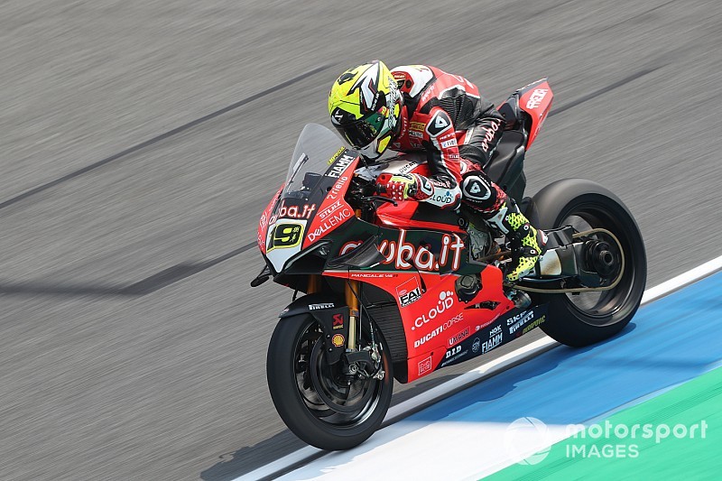 Bautista toma su primera pole en Buriram