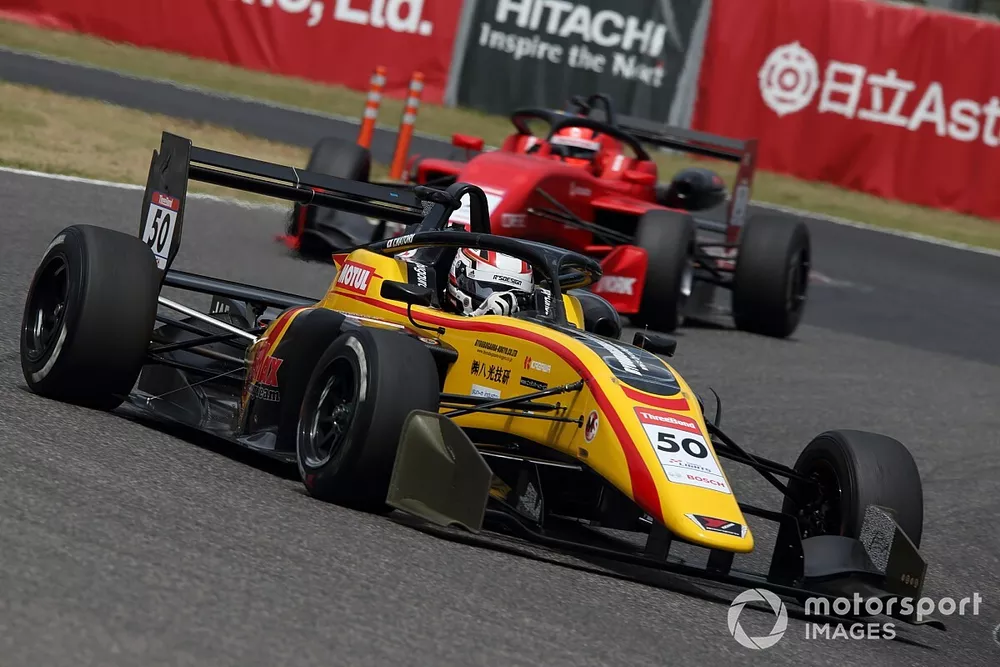名取鉄平 Teppei Natori(B-MAX RACING TEAM)