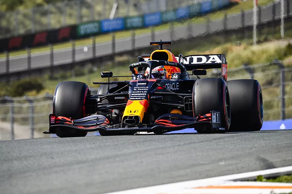 Max Verstappen, Red Bull Racing RB16B