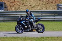 Organização do SuperBike contraria família de piloto e diz que se colocou à disposição para ajuda