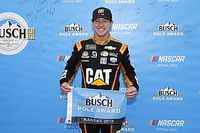 Daniel Hemric con la pole en Kansas y Su&aacute;rez top 10
