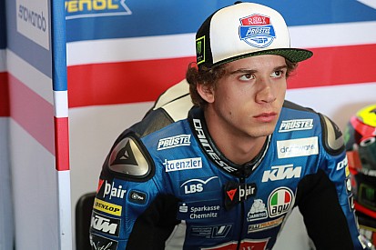 Bastianini chiede scusa e Bezzecchi lo perdona, ma ora la corsa al titolo è in salita