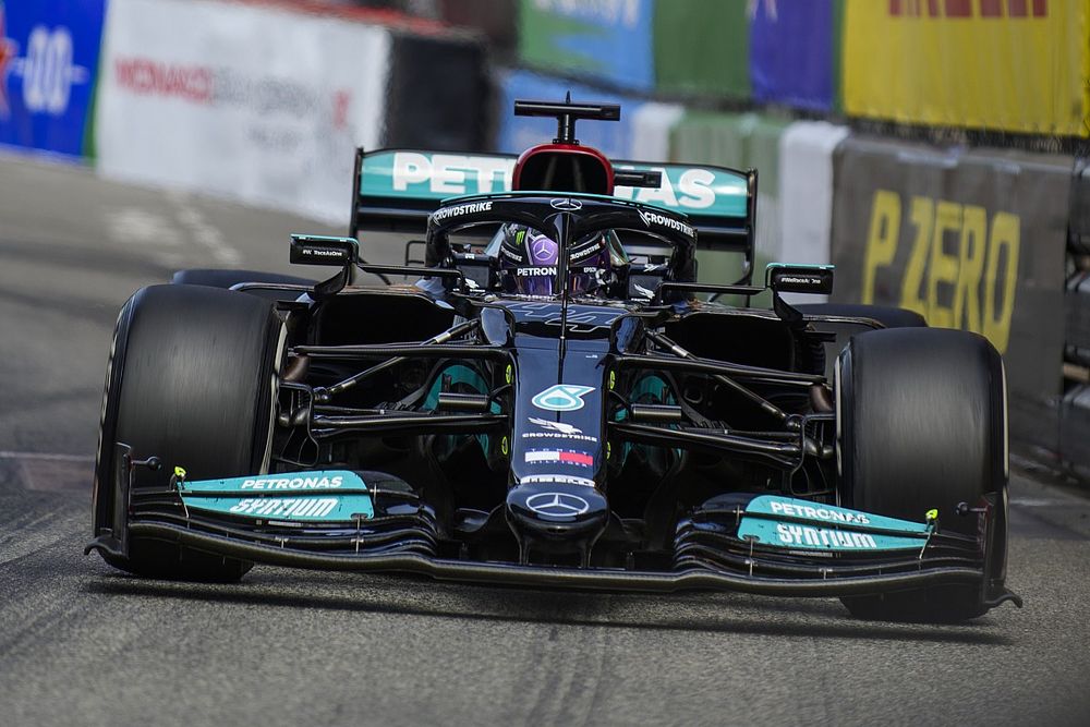 Lewis Hamilton, Mercedes W12