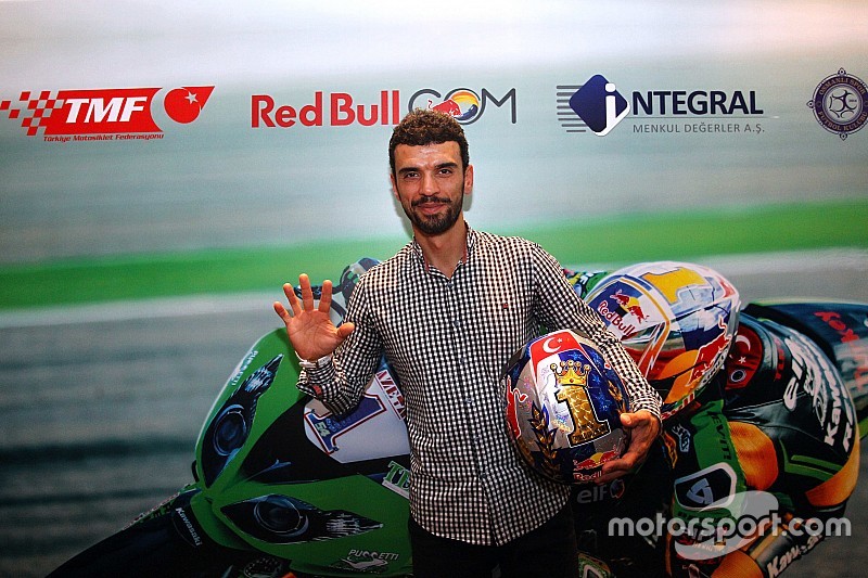 Röportaj: Kenan Sofuoğlu ile şampiyonlukları, hedefleri ve MotoGP üzerine