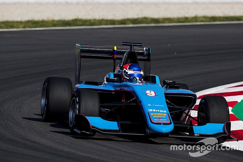 Pulcini con la primera pole de GP3, Calderón y Menchaca en 14 y 16
