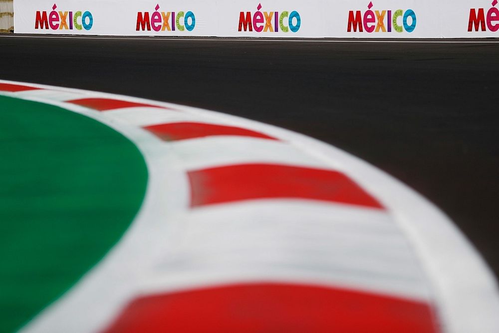 1016956088-LAT-20181025-_56I2125