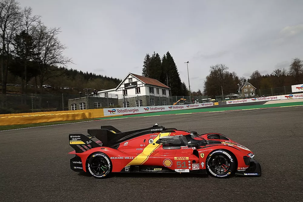 #51 Ferrari AF Corse Ferrari 499P: Alessandro Pier Guidi, James Calado, Antonio Giovinazzi
