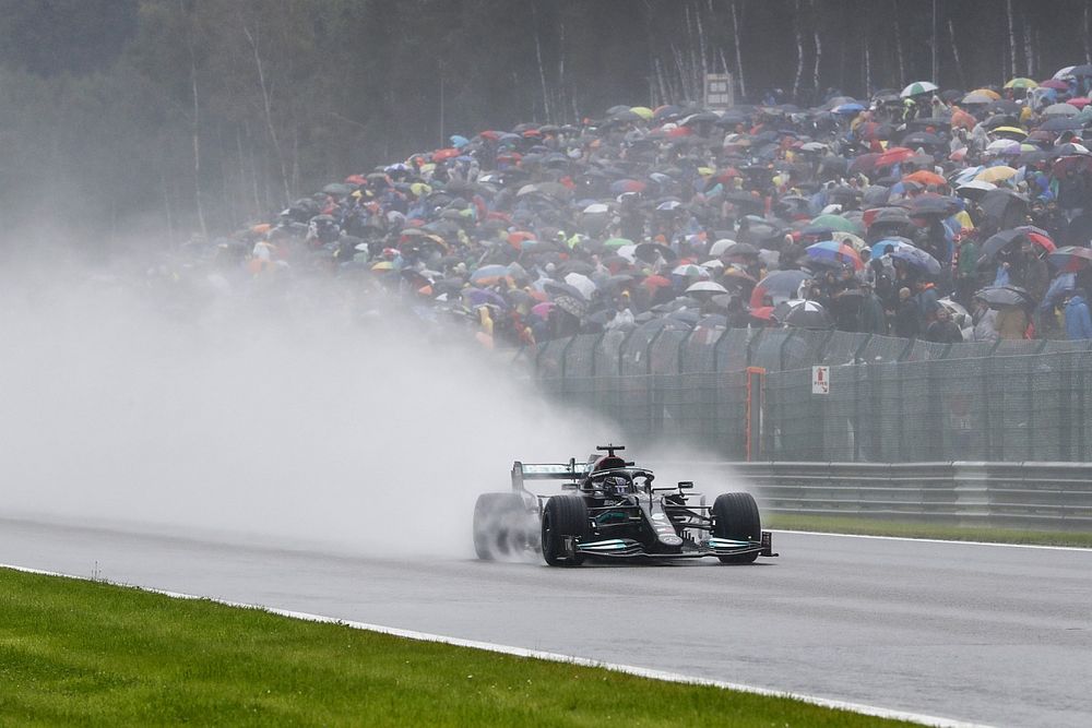 Lewis Hamilton, Mercedes W12