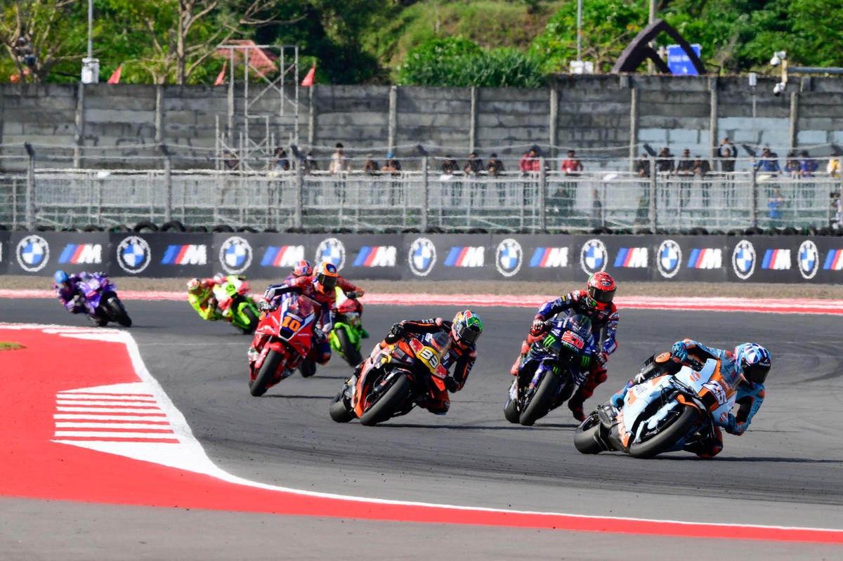 Fernandez, Marini disagree over “not intelligent” Indonesian GP battle