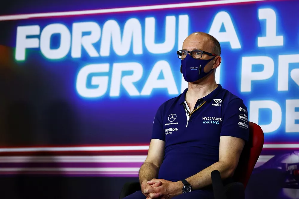 Simon Roberts, director del equipo Williams, en la conferencia de prensa de los directores de equipo