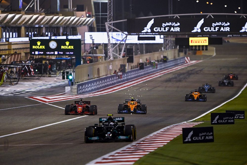 Valtteri Bottas, Mercedes W12, Charles Leclerc, Ferrari SF21, Lando Norris, McLaren MCL35M