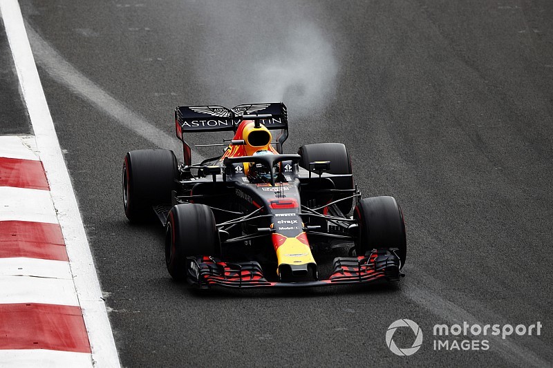 Renault let its own staff down, says Horner