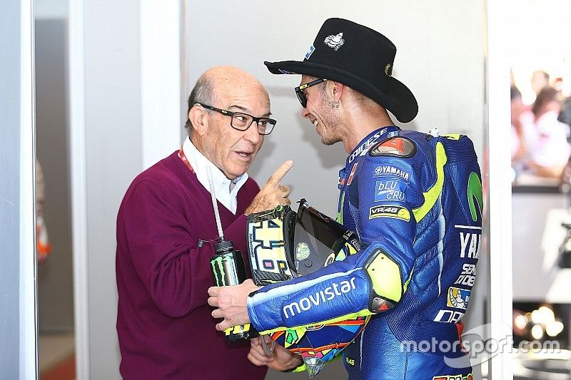 Carmelo Ezpeleta, CEO de Dorna Sports, Valentino Rossi, Yamaha Factory Racing