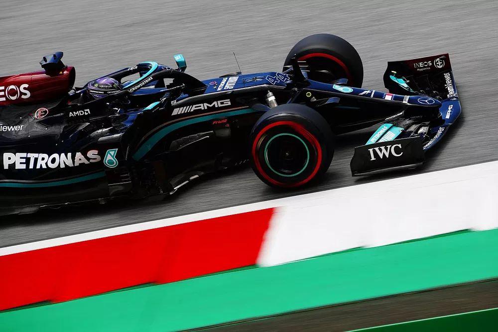 Lewis Hamilton, Mercedes W12