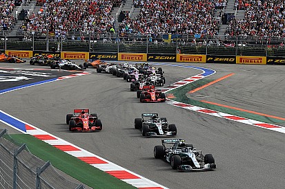 Vettel : Hamilton et Bottas "travaillent très bien ensemble"